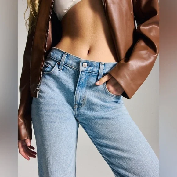 Abercrombie & Fitch Vintage Low Rise Stretch Baggy Jean Medium Wash Size 31/12R - Picture 4 of 13